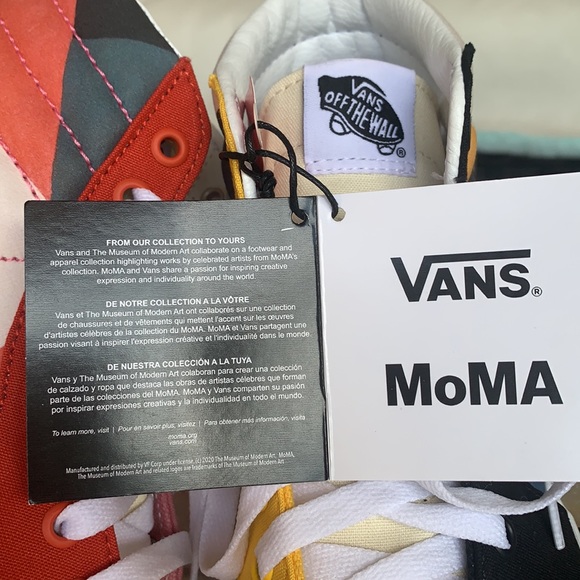 VANS SK8-Hi MOMA LYUBOV POPOVA WMNS - Picture 16 of 16